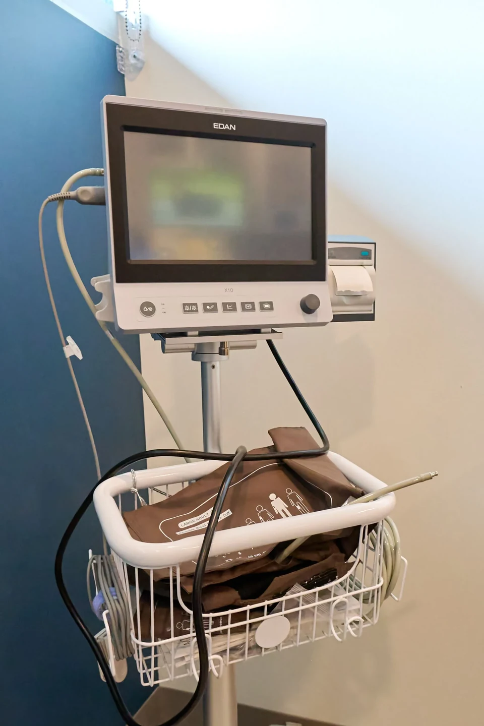 Vital signs monitor used during sedation dentistry